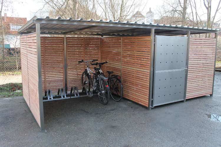 Fahrradgarage mit Fahrrad