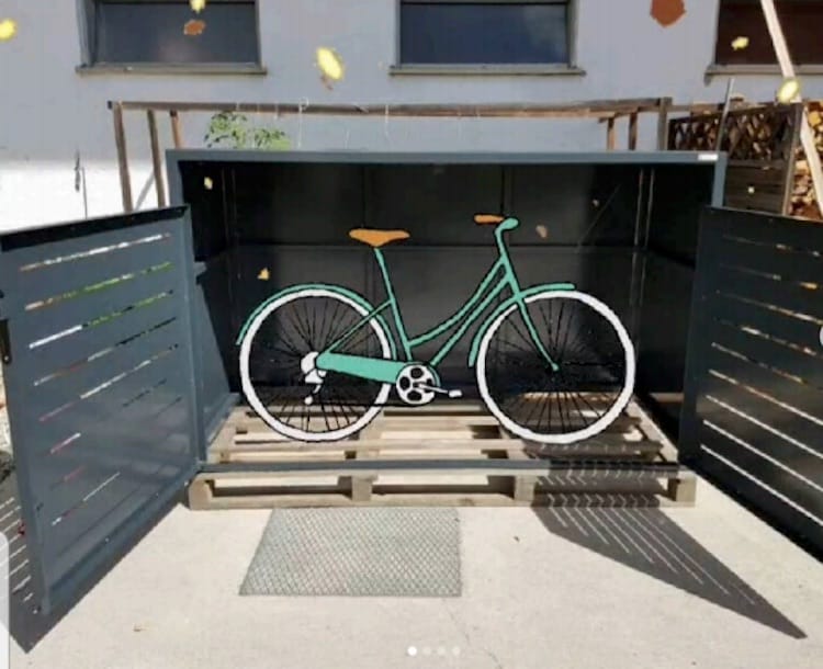 Fahrradbox Metall mit Doppeltür von Zaun Fackler München